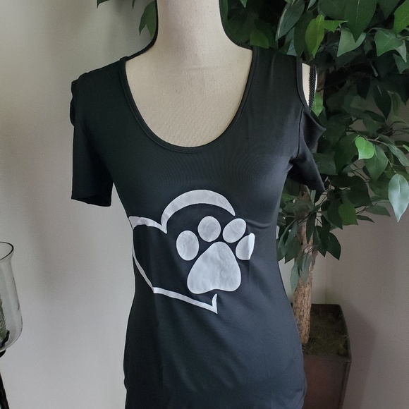 New! Black Cold Shoulder Paw Print Top - Picture 2 of 5